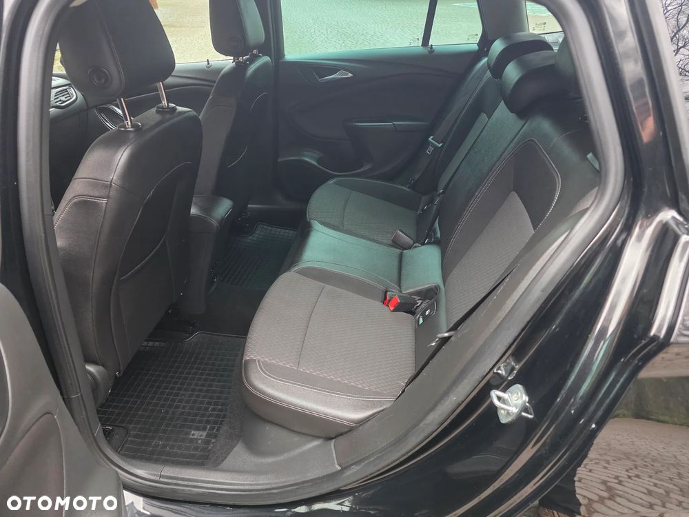 Opel Astra 1.6 D (CDTI) Start/Stop Edition - 14