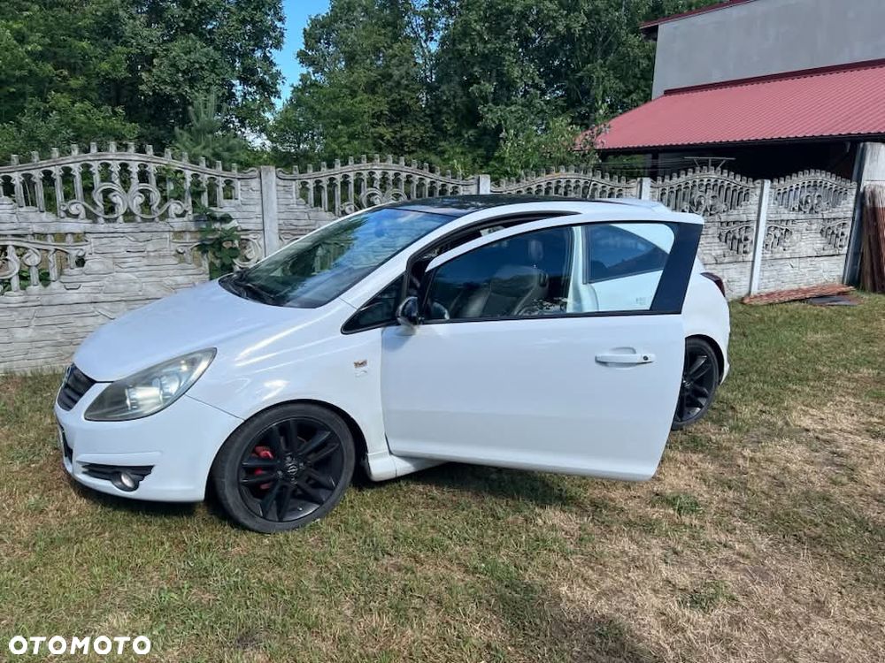 Opel Corsa 1.2 16V Essentia - 1