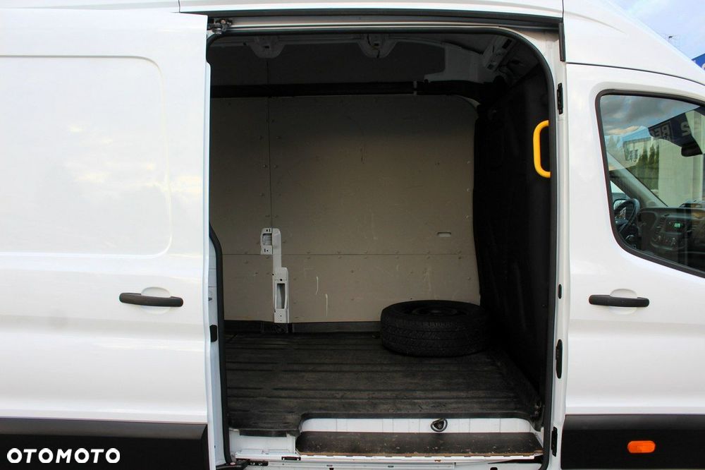 Ford Transit - 8