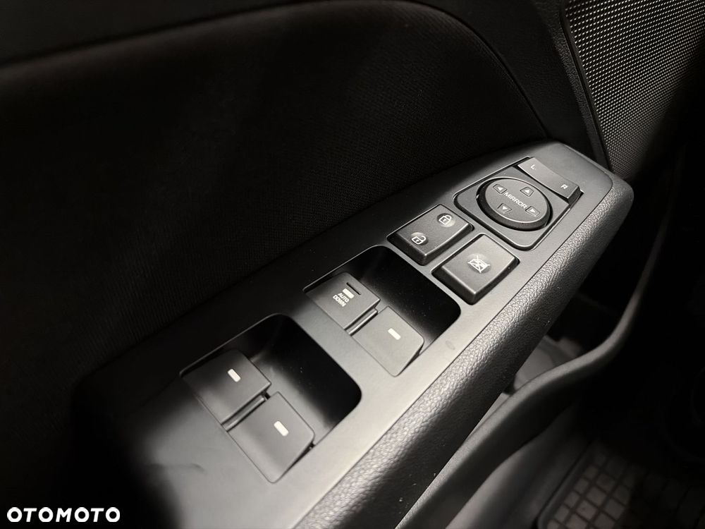 Hyundai Elantra 1.6 Comfort - 18