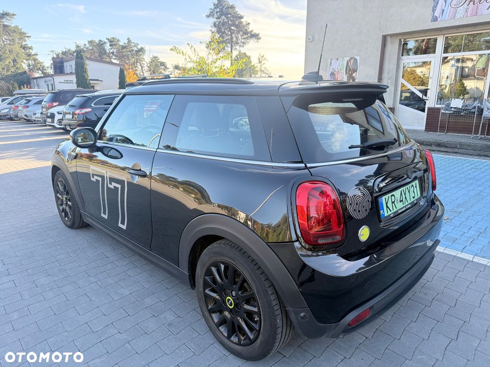 MINI Cooper SE Yours Trim - 3