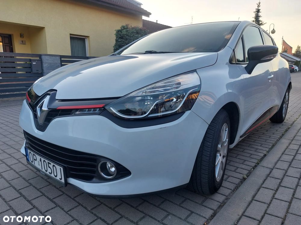 Renault Clio - 24