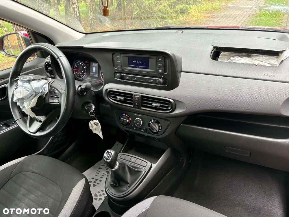Hyundai i10 - 13
