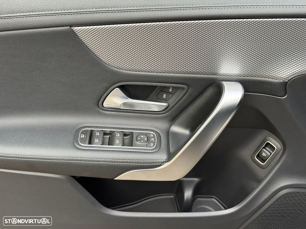 Mercedes-Benz CLA 180 d Progressive Aut. - 33