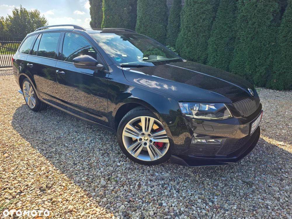 Skoda Octavia 2.0 TDI DSG RS - 12