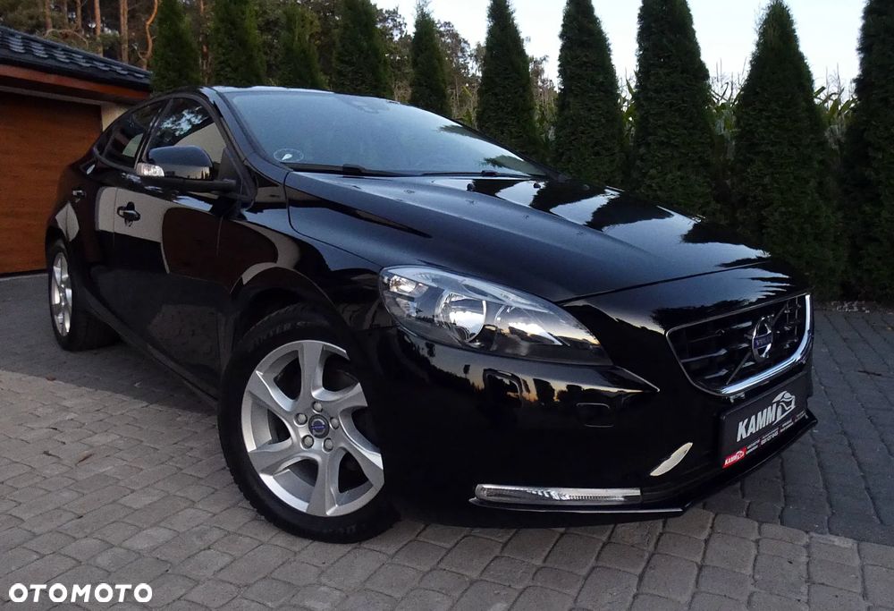Volvo V40 D3 Drive-E Momentum - 32