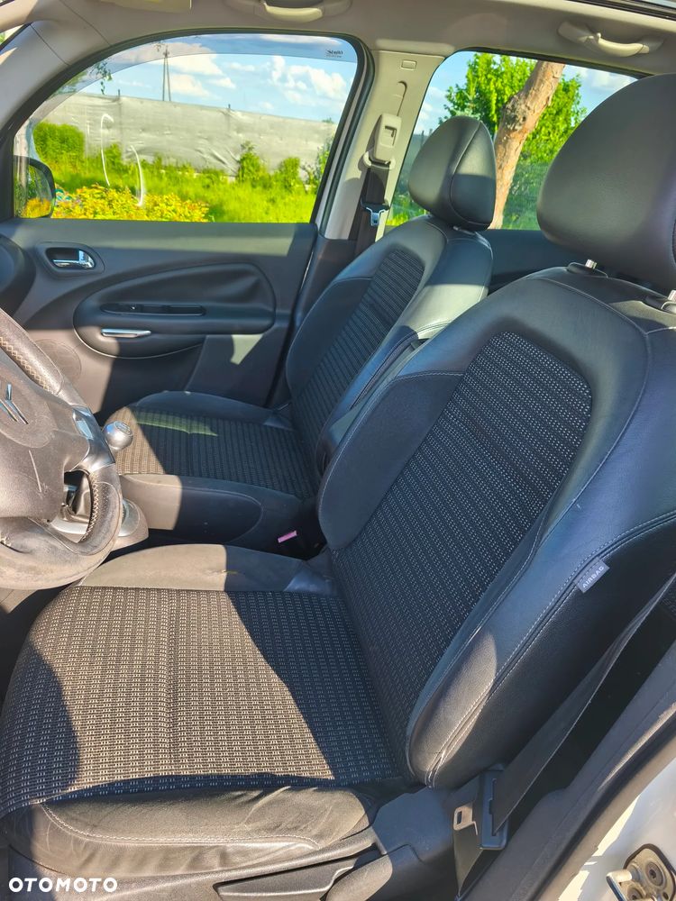 Citroën C3 Picasso 1.6i Exclusive - 6
