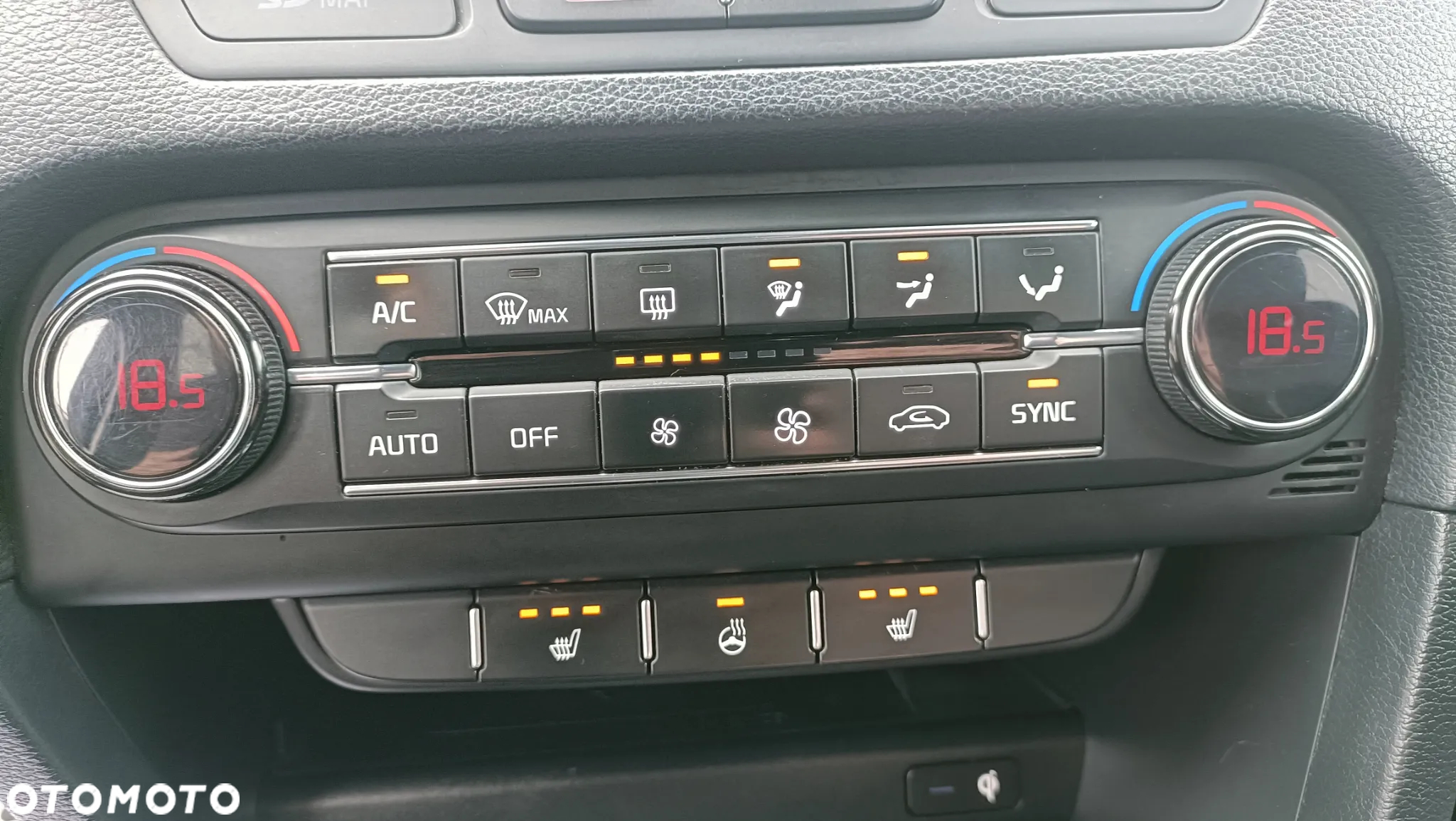 Kia ProCeed 1.6 CRDi GT Line DCT - 26