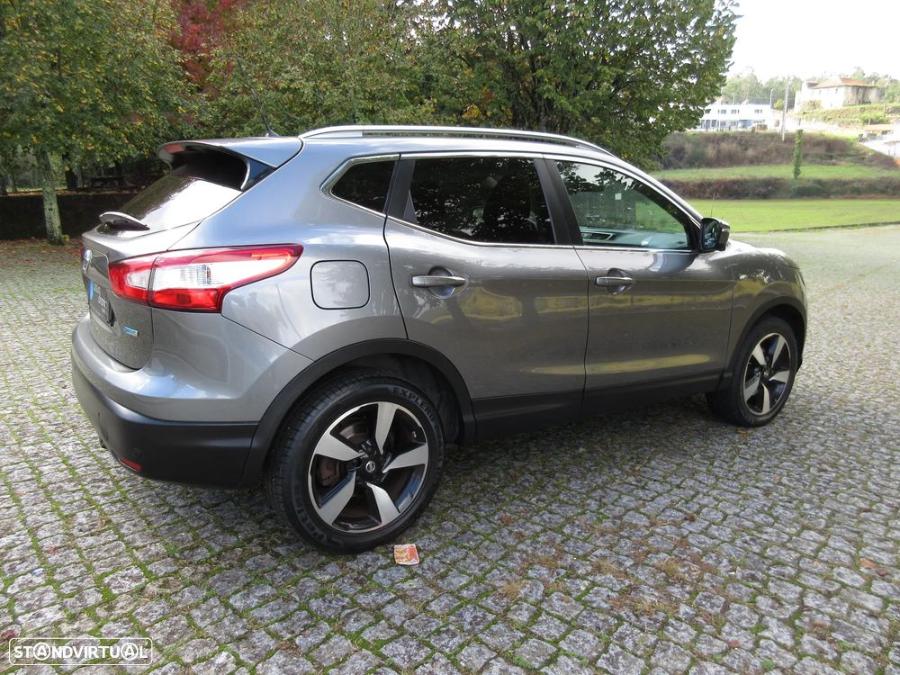 Nissan Qashqai 1.5 dCi N-Connecta 18 - 9