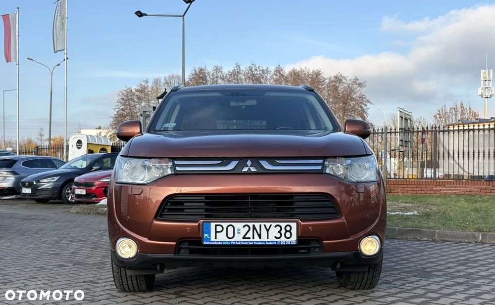 Mitsubishi Outlander 2.0 Intense + CVT - 2