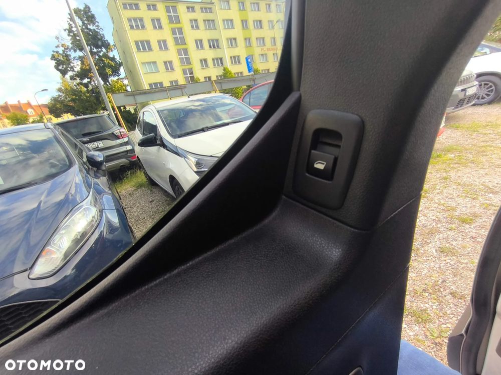 Citroën Berlingo M 1.2 PureTech Shine S&S - 24