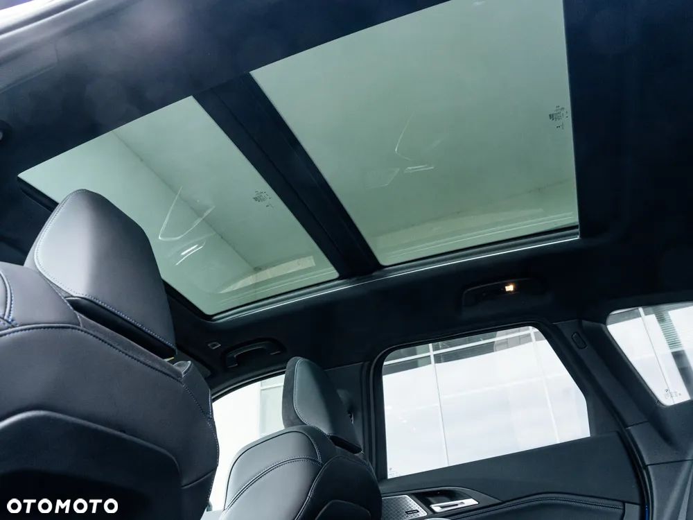 BMW X1 sDrive20i - 15