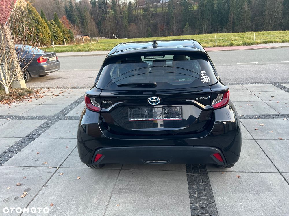 Toyota Yaris 1.5 VVT-i Elegant - 6