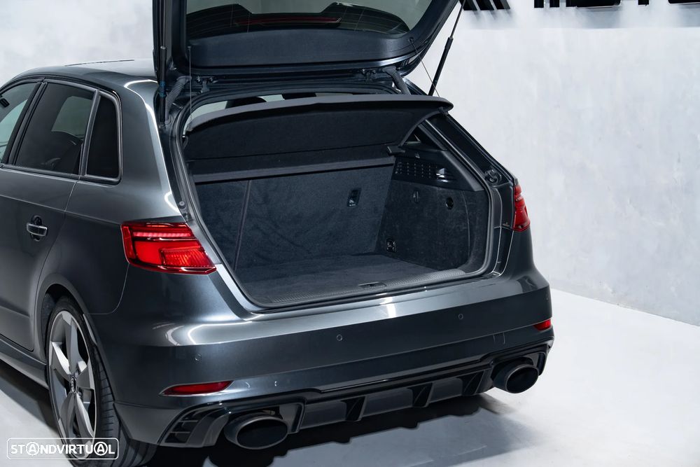 Audi RS3 Sportback S tronic - 11