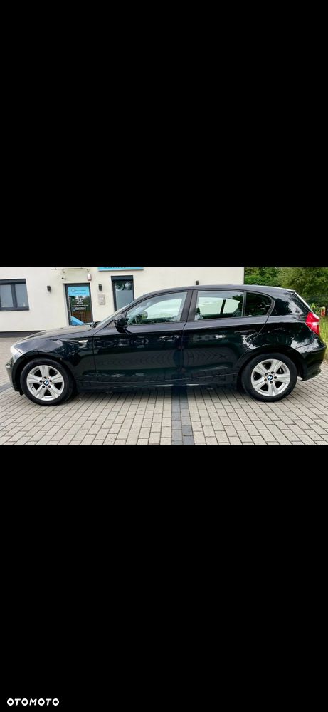 BMW Seria 1 118i - 4