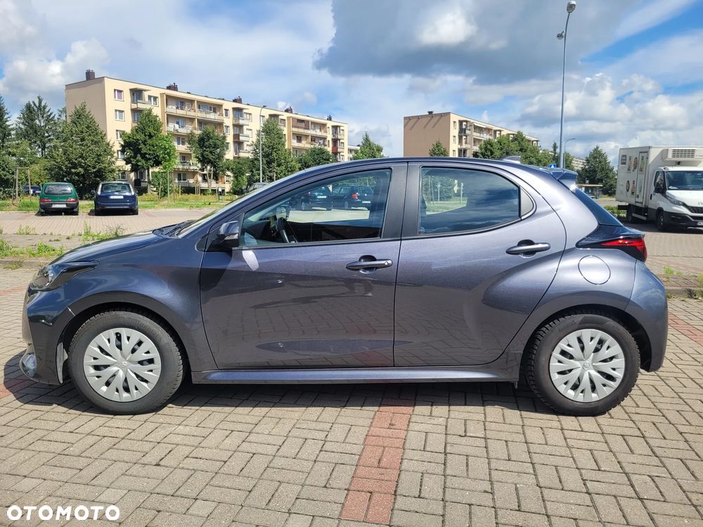 Toyota Yaris - 7