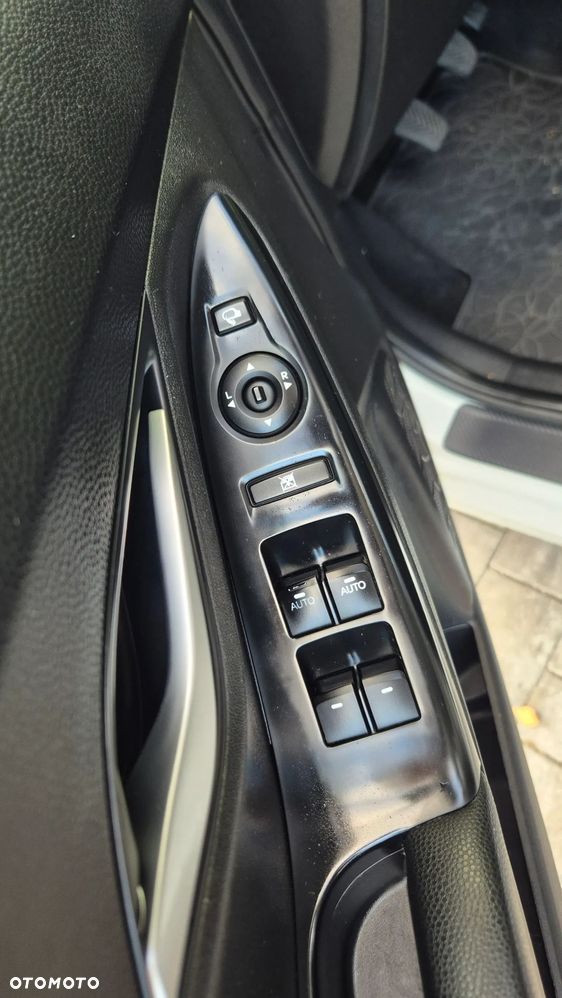 Hyundai ix20 1.4 CRDi Premium - 9