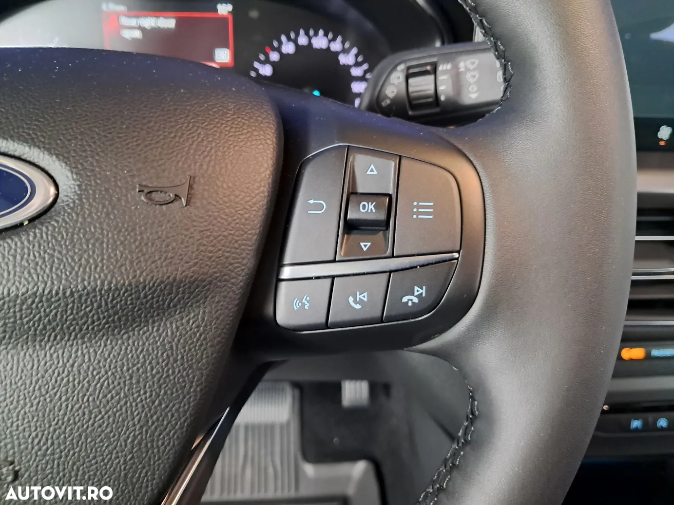 Ford Focus - 13