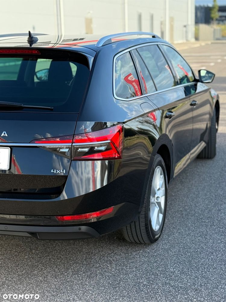Skoda Superb 2.0 TDI SCR 4x4 Style DSG - 19