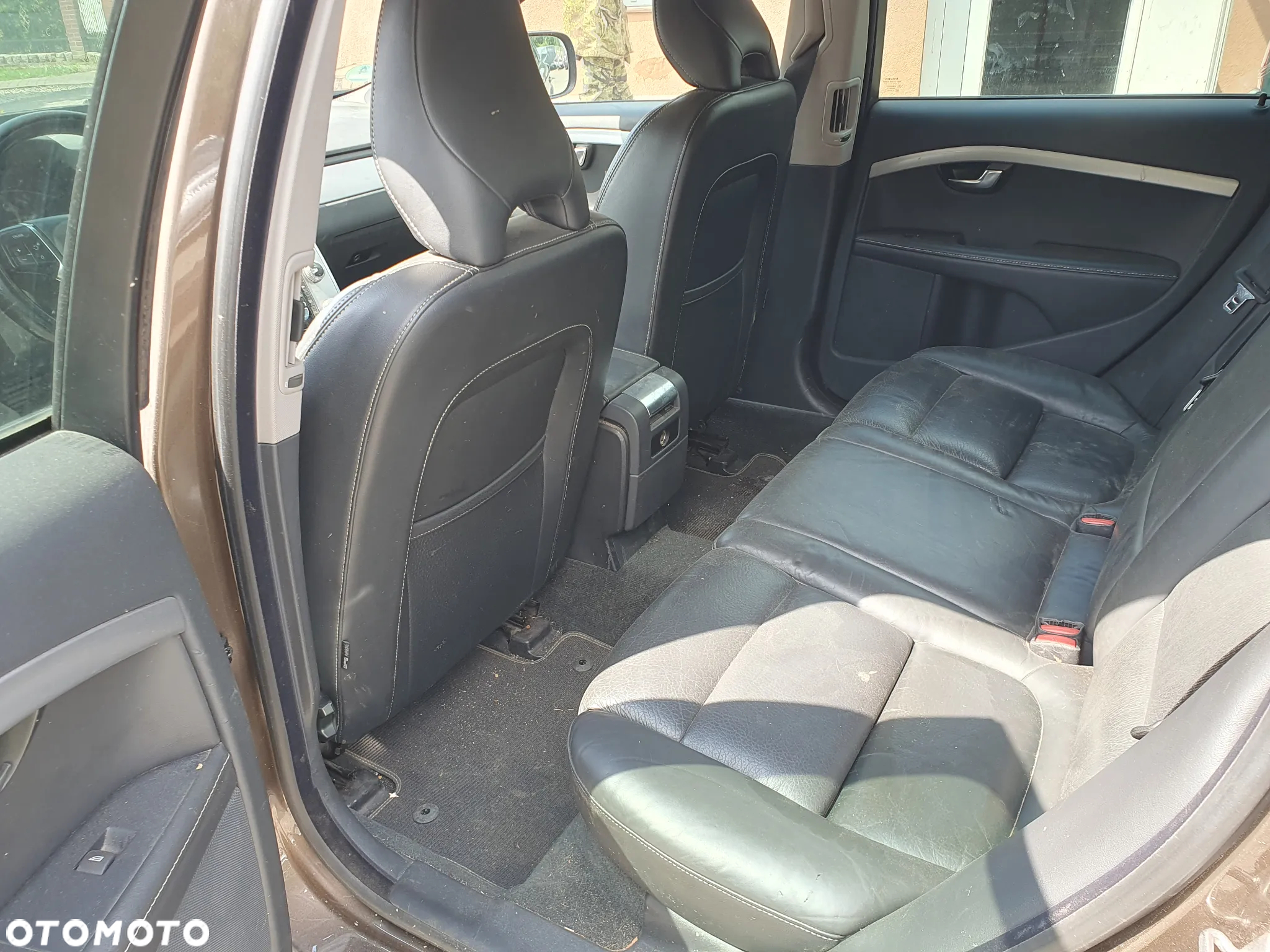 Volvo XC 70 D5 AWD Dynamic Summum - 9