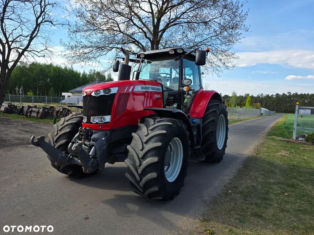 Massey Ferguson 7624 - 1