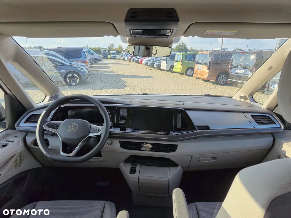 Volkswagen Multivan - 12