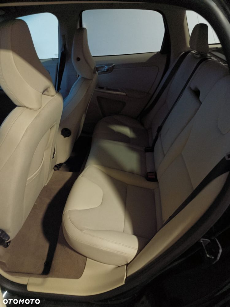 Volvo XC 60 D3 Kinetic - 7