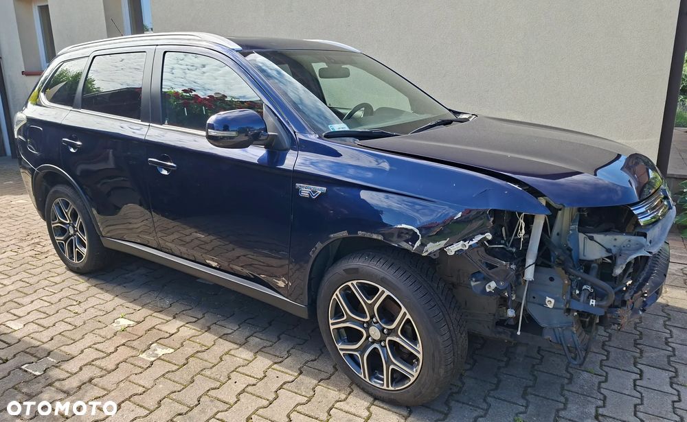 Mitsubishi Outlander Instyle NAVI - 5
