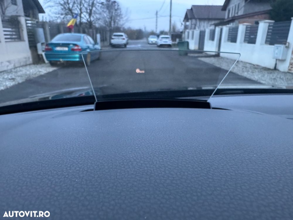 Volkswagen Tiguan 2.0 TDI SCR 4MOTION DSG R-Line - 35