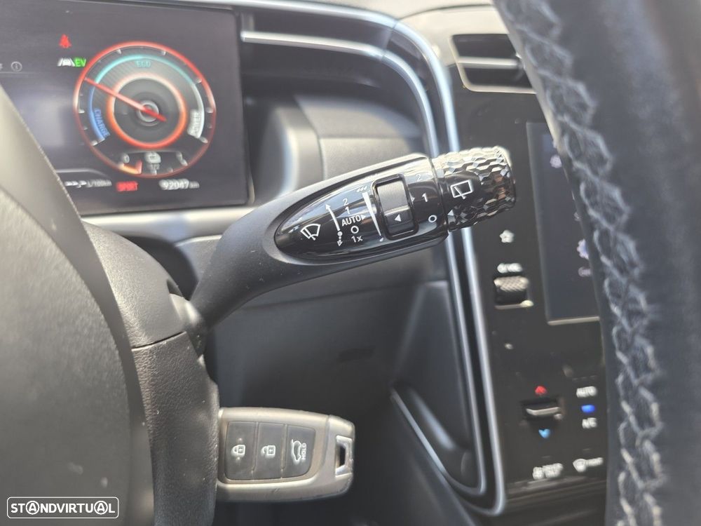 Hyundai Tucson 1.6 T-GDI HEV Premium - 27