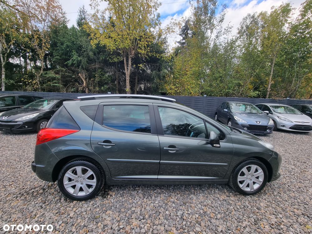 Peugeot 207 120 VTi Automatik Premium - 4