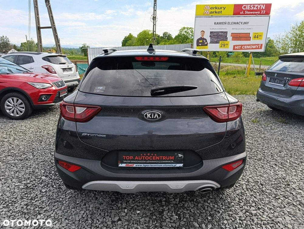 Kia Stonic - 5