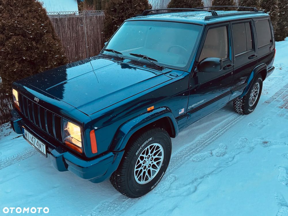 Jeep Cherokee - 2