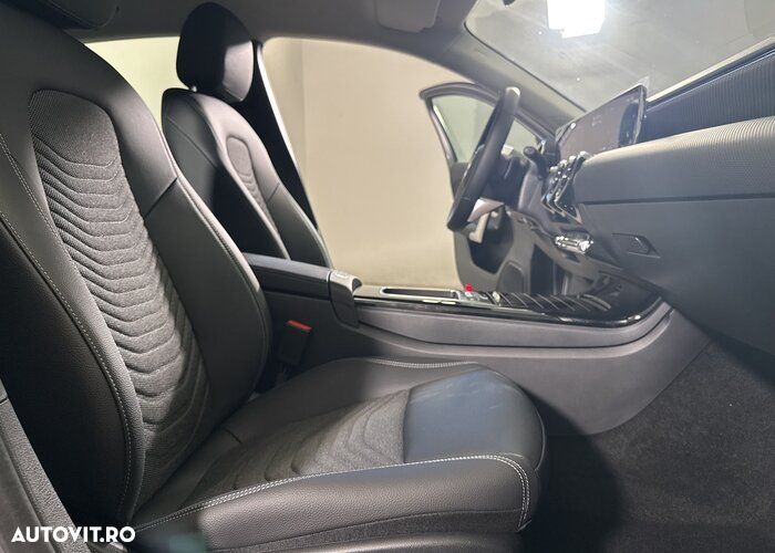 Mercedes-Benz A 180 MHEV 7G-DCT - 12