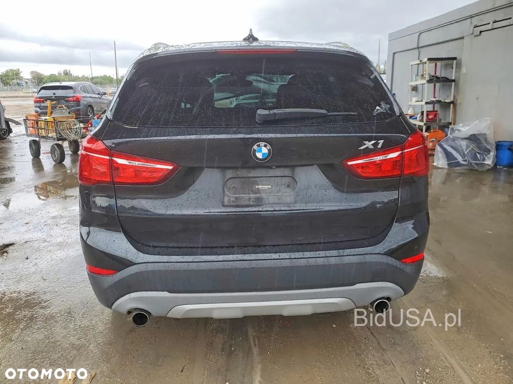 BMW X1 - 5