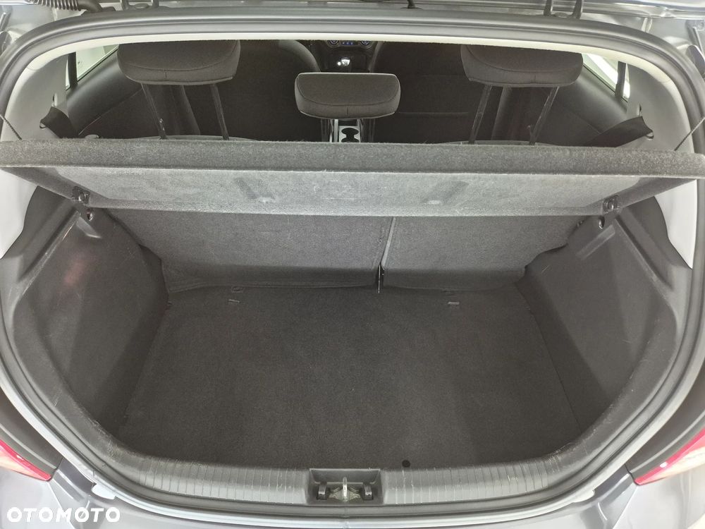 Hyundai i20 1.4 Automatik Comfort - 27