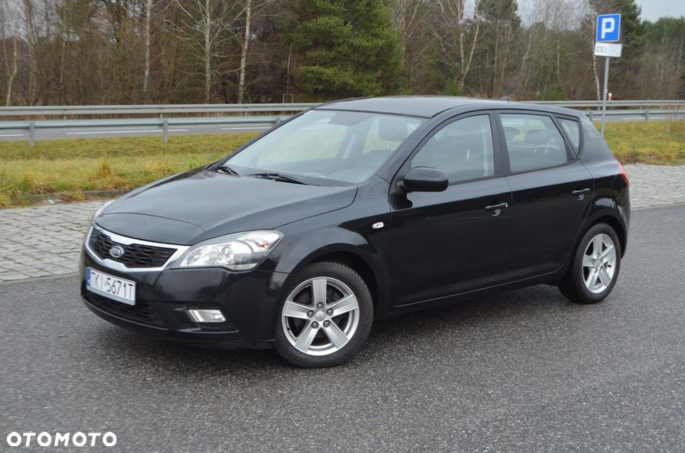 Kia Ceed - 3
