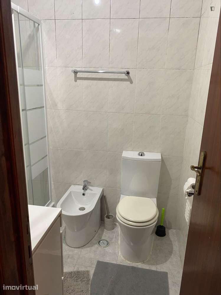 Quarto - localizado em Lisbon - Grande imagem: 3/6