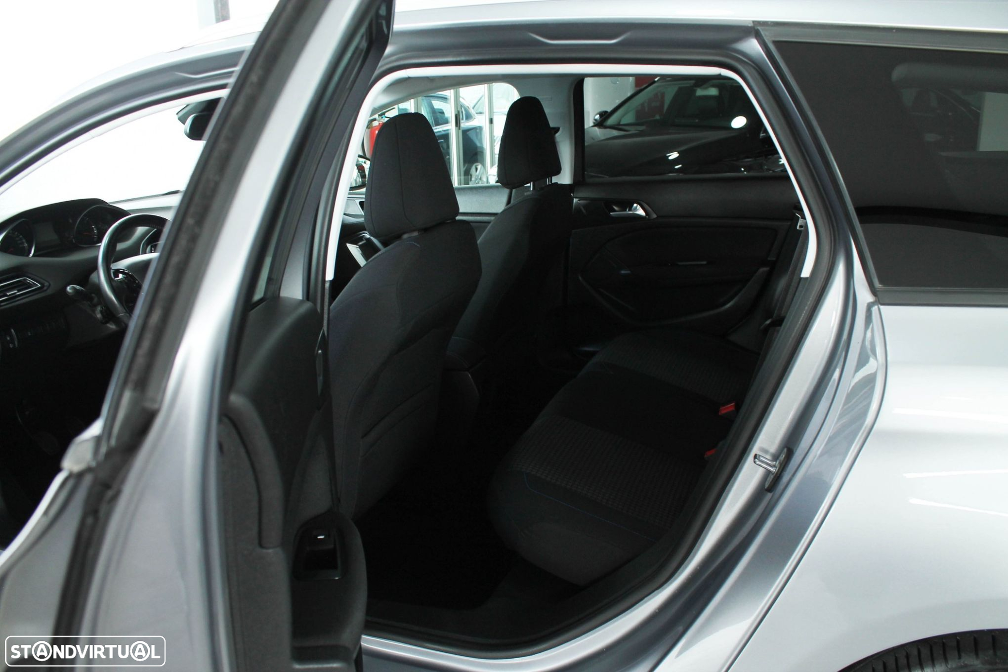 Peugeot 308 SW 1.5 BlueHDi Style - 13