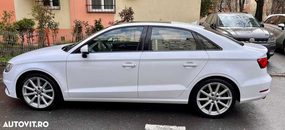 Audi A3 1.8 TFSI ack S tronic Ambiente - 9