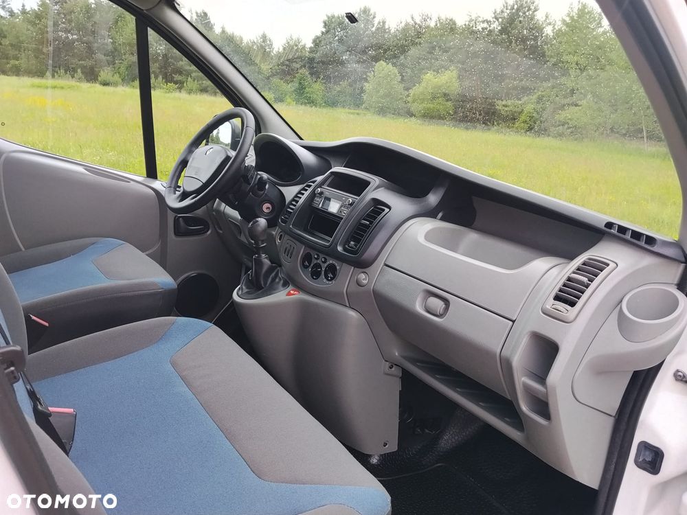 Renault Trafic - 19