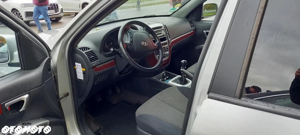 Hyundai Santa Fe 2.7 V6 2WD GLS - 14