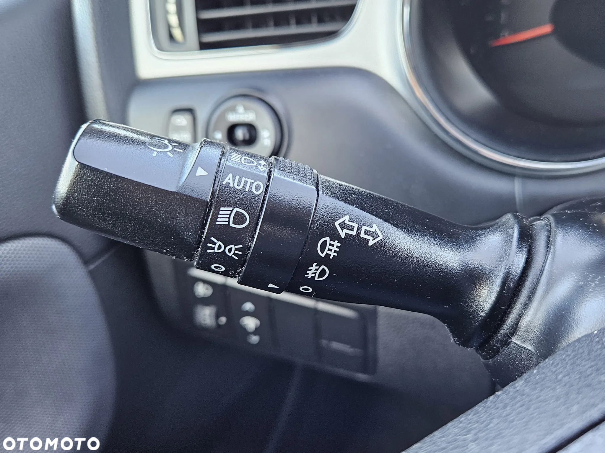 Kia Ceed Cee'd 1.6 GDI L - 27