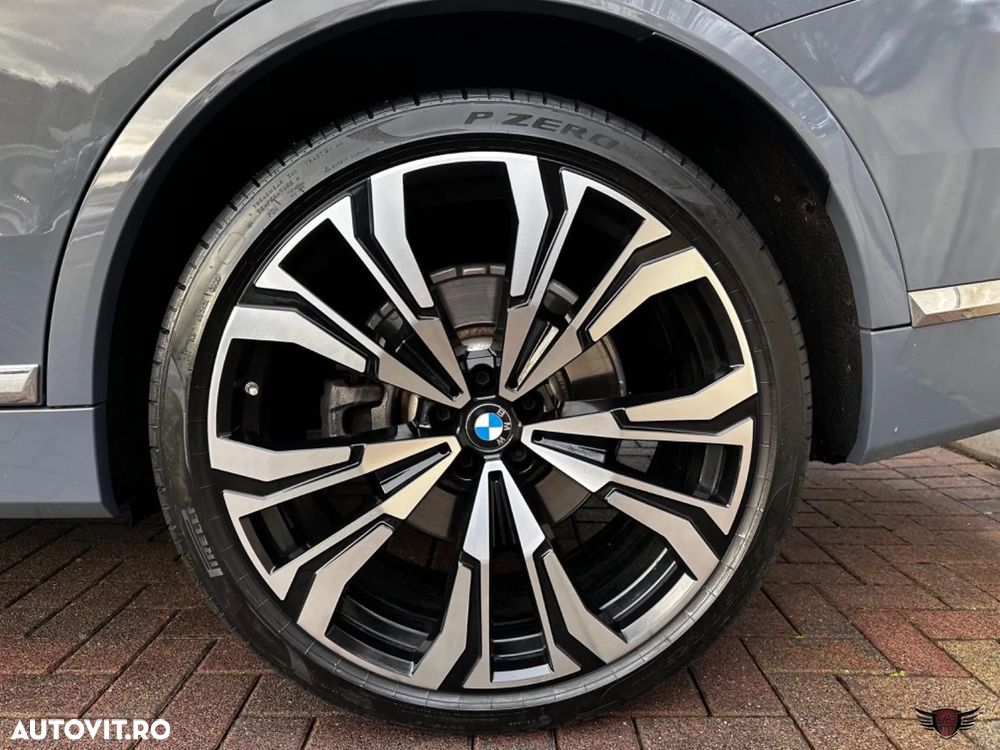 BMW X7 xDrive40d - 38
