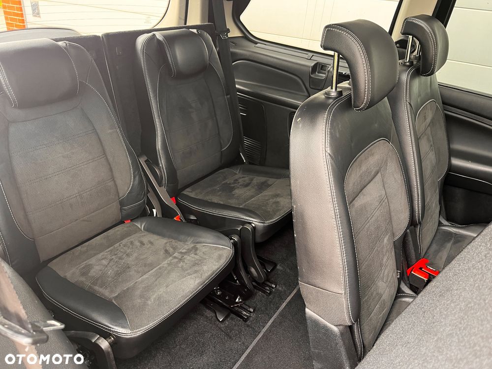 Ford Galaxy 2.0 TDCi Titanium MPS6 - 39