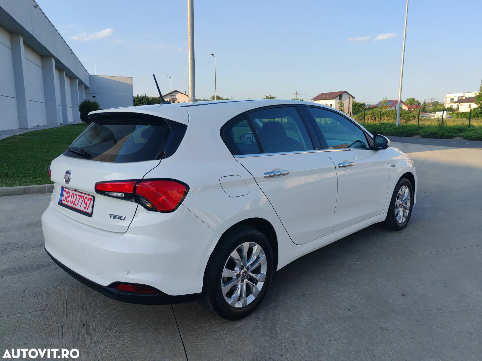 Fiat Tipo 1.3 Mjet Lounge - 21