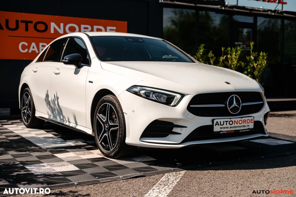 MERCEDES-BENZ A-Class 2021