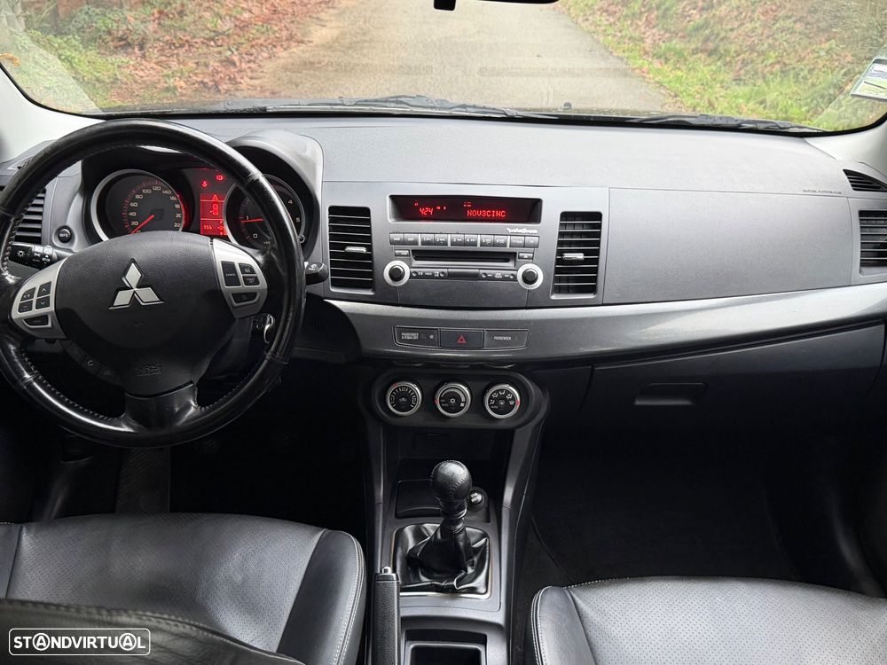 Mitsubishi Lancer 2.0 DI-D Intense + Pk Co. FPF - 5