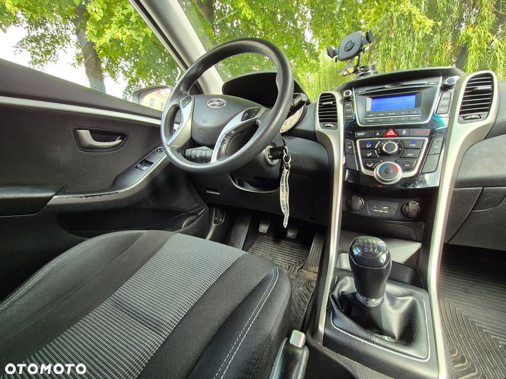 Hyundai i30 1.4 Classic + - 9