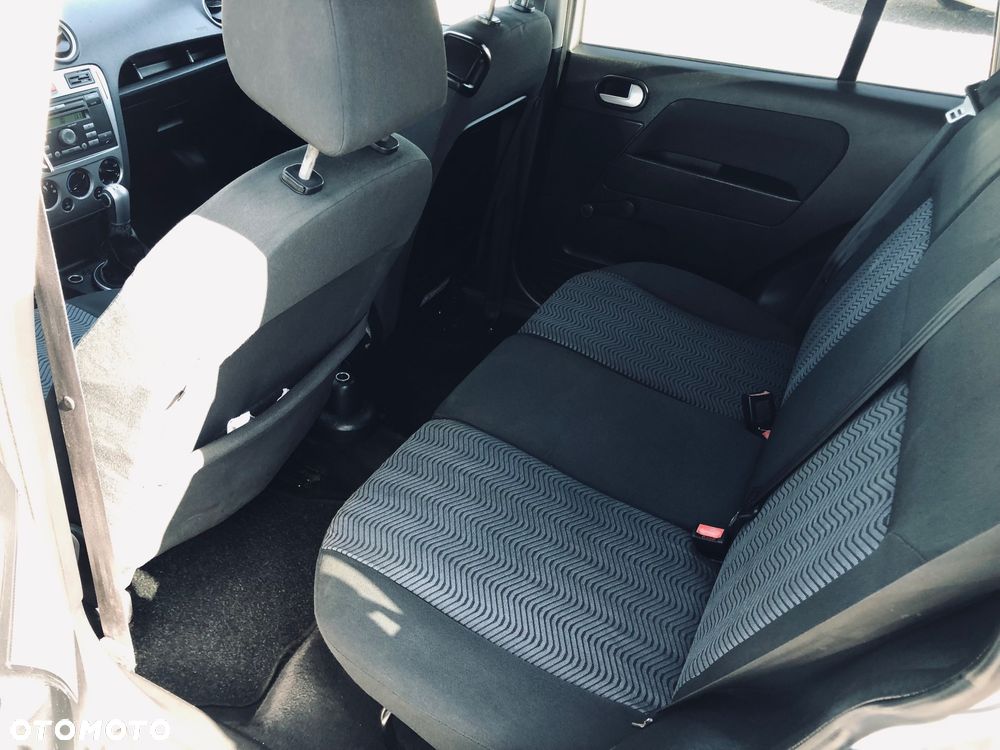 Ford Fusion 1.4 Fun - 14